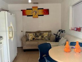 19611 NW 47th Ave, Miami Gardens FL 33055