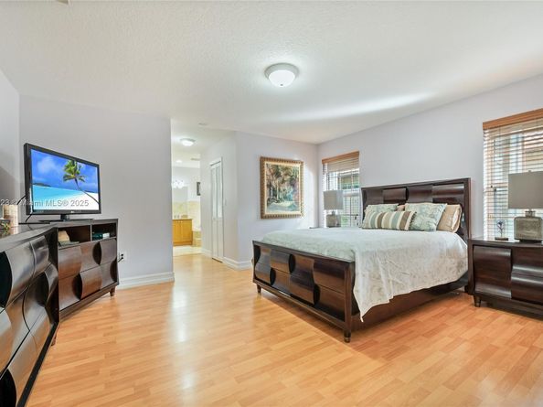 3743 SW 133rd Pl, Miami FL 33175