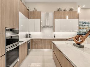 1840 SW 51st Ter, Plantation FL 33317