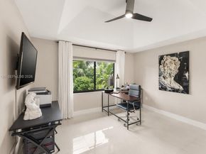 1840 SW 51st Ter, Plantation FL 33317