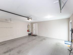 1840 SW 51st Ter, Plantation FL 33317