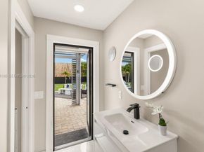 1840 SW 51st Ter, Plantation FL 33317