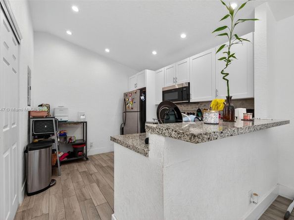 51 NW 115th Ave 110, Plantation FL 33325