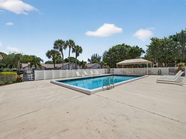 51 NW 115th Ave 110, Plantation FL 33325