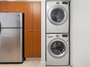 1045 Lenox Ave 7, Miami Beach FL 33139