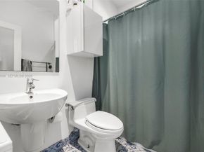 1045 Lenox Ave 7, Miami Beach FL 33139