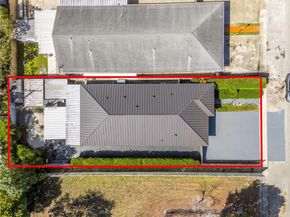 42 W 44th St, Hialeah FL 33012