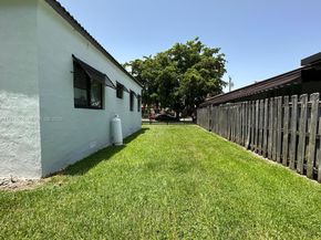 3050 SW 21st St, Miami FL 33145