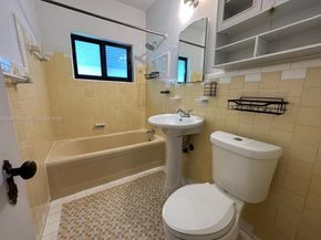 3050 SW 21st St, Miami FL 33145