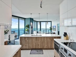 501 NE 31st St PH4101, Miami FL 33137