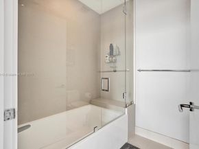501 NE 31st St PH4101, Miami FL 33137