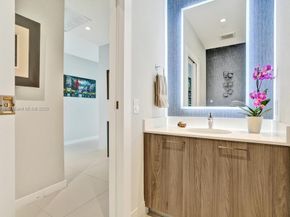 501 NE 31st St PH4101, Miami FL 33137