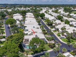 33 Selby Lane, Palm Beach Gardens FL 33418