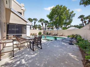 33 Selby Lane, Palm Beach Gardens FL 33418