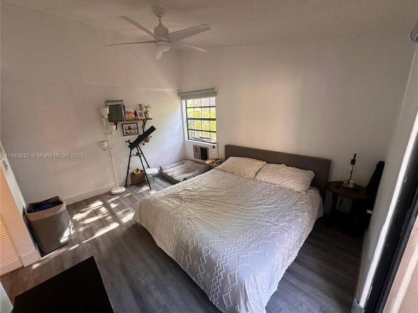 11214 SW 132nd Ct W 11214, Miami FL 33186