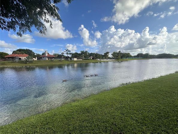 11214 SW 132nd Ct W 11214, Miami FL 33186