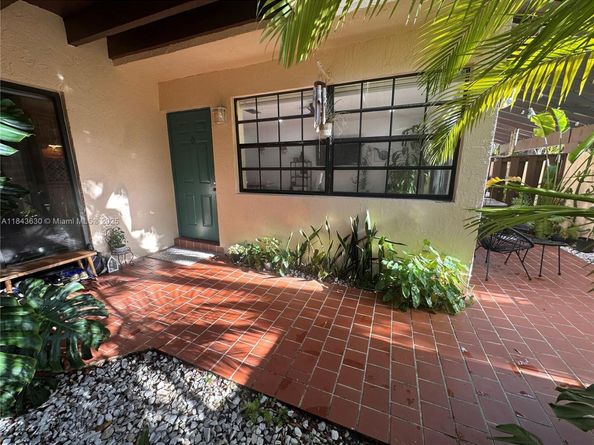 11214 SW 132nd Ct W 11214, Miami FL 33186