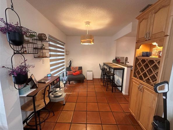 11214 SW 132nd Ct W 11214, Miami FL 33186