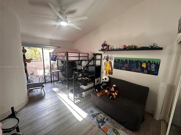 11214 SW 132nd Ct W 11214, Miami FL 33186