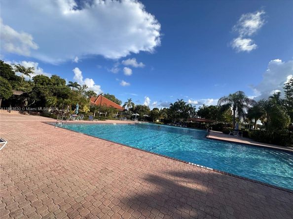 11214 SW 132nd Ct W 11214, Miami FL 33186