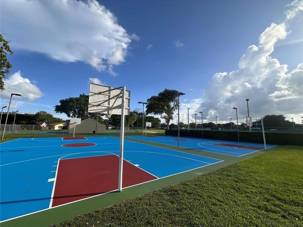 11214 SW 132nd Ct W 11214, Miami FL 33186