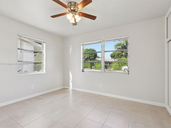 1828 N J St, Lake Worth FL 33460