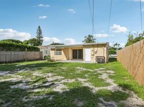 1828 N J St, Lake Worth FL 33460