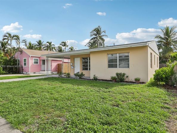 1828 N J St, Lake Worth FL 33460