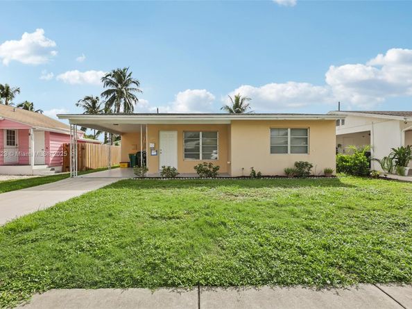 1828 N J St, Lake Worth FL 33460