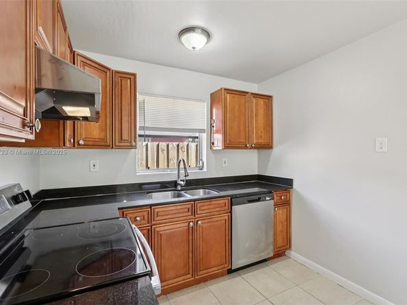 1828 N J St, Lake Worth FL 33460