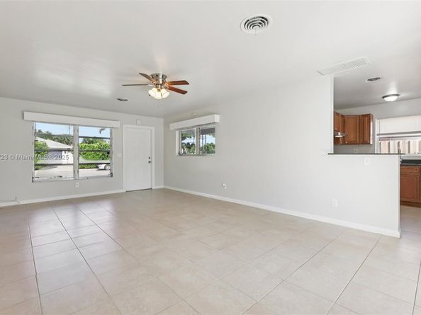 1828 N J St, Lake Worth FL 33460