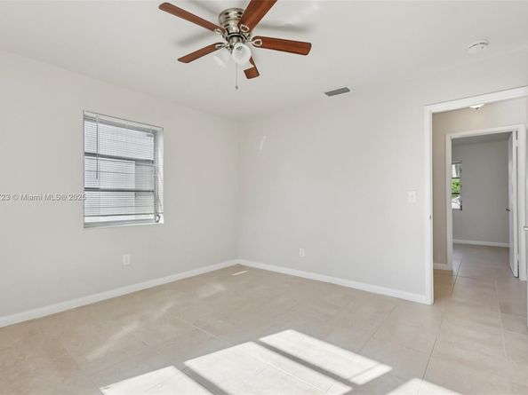 1828 N J St, Lake Worth FL 33460