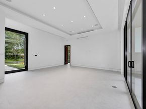 4231 SW 11th St, Miami FL 33134