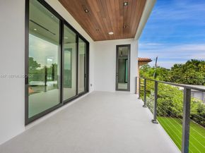 4231 SW 11th St, Miami FL 33134