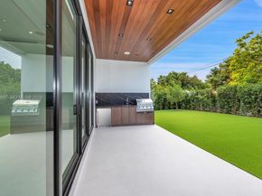 4231 SW 11th St, Miami FL 33134