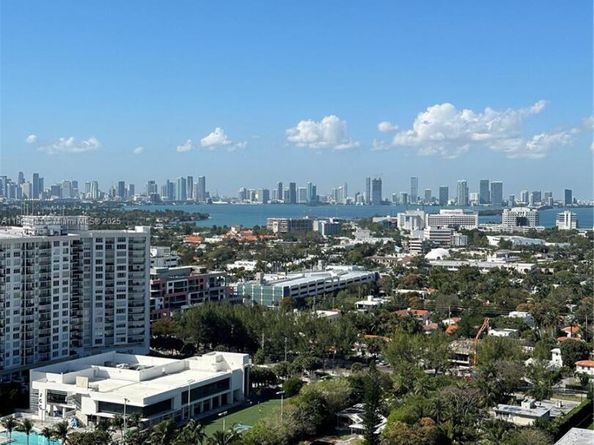 4401 Collins Ave 2108, Miami Beach FL 33140