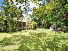 57 N Melrose Dr, Miami Springs FL 33166