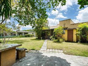57 N Melrose Dr, Miami Springs FL 33166