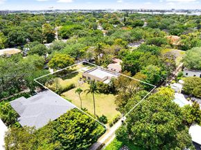 57 N Melrose Dr, Miami Springs FL 33166