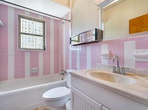 57 N Melrose Dr, Miami Springs FL 33166