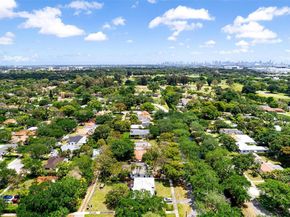 57 N Melrose Dr, Miami Springs FL 33166