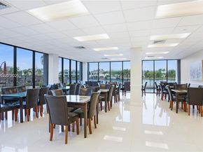 2017 S Ocean Dr 1206, Hallandale Beach FL 33009