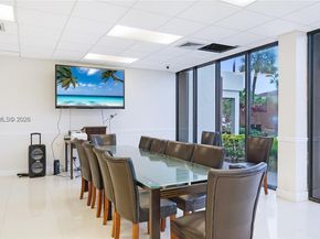 2017 S Ocean Dr 1206, Hallandale Beach FL 33009