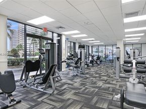 2017 S Ocean Dr 1206, Hallandale Beach FL 33009