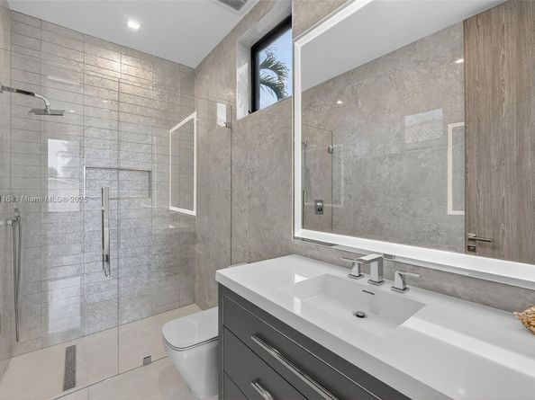 401 Lido Dr, Fort Lauderdale FL 33301