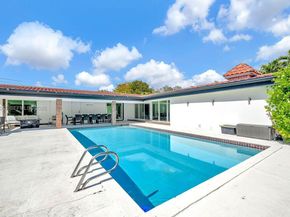 7700 SW 139th Ter, Palmetto Bay FL 33158