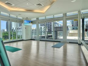 1111 SW 1st Ave 721N, Miami FL 33130