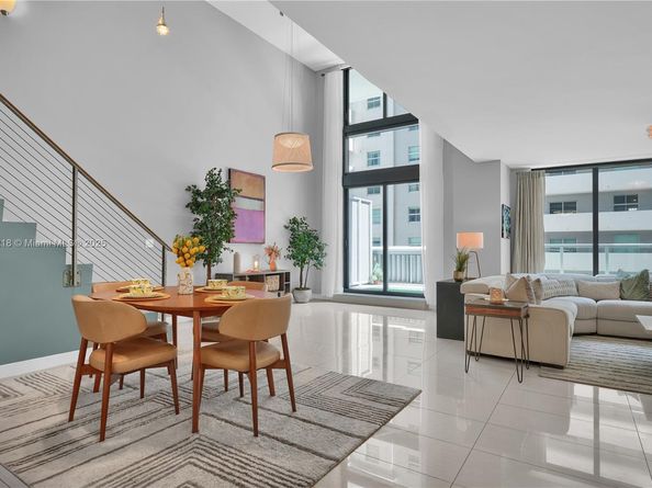 1111 SW 1st Ave 721N, Miami FL 33130