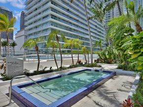 1111 SW 1st Ave 721N, Miami FL 33130