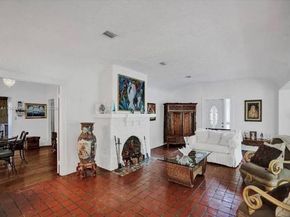 1107 Alhambra Cir, Coral Gables FL 33134